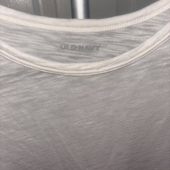Old Navy Women's Size Large White Shirt Short Sleeve Round Neck - Picture 2 of 3